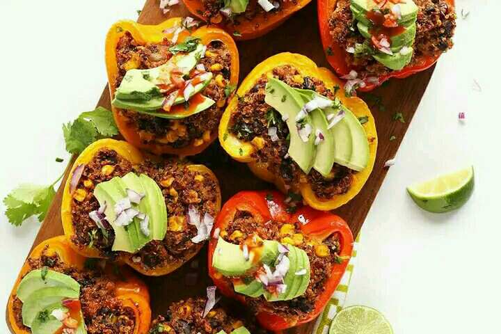 Vegan stuffed bell peppers